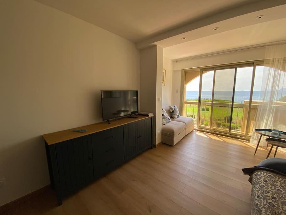 Sea-View - Wifi - Parking Apartamento Six-Fours-les-Plages Exterior foto