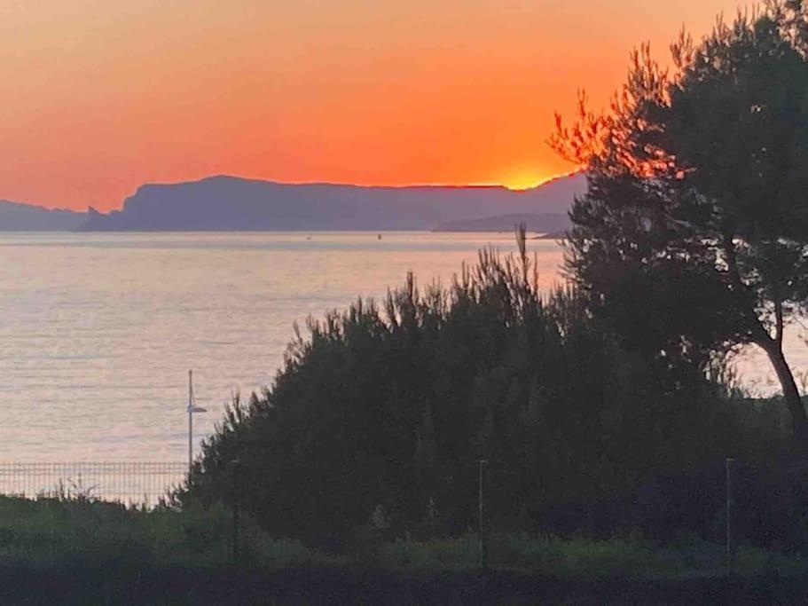 Sea-View - Wifi - Parking Apartamento Six-Fours-les-Plages Exterior foto